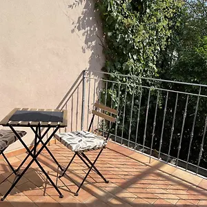 Dans Agreable Maison De Centre Historique De Appartamento Rimini